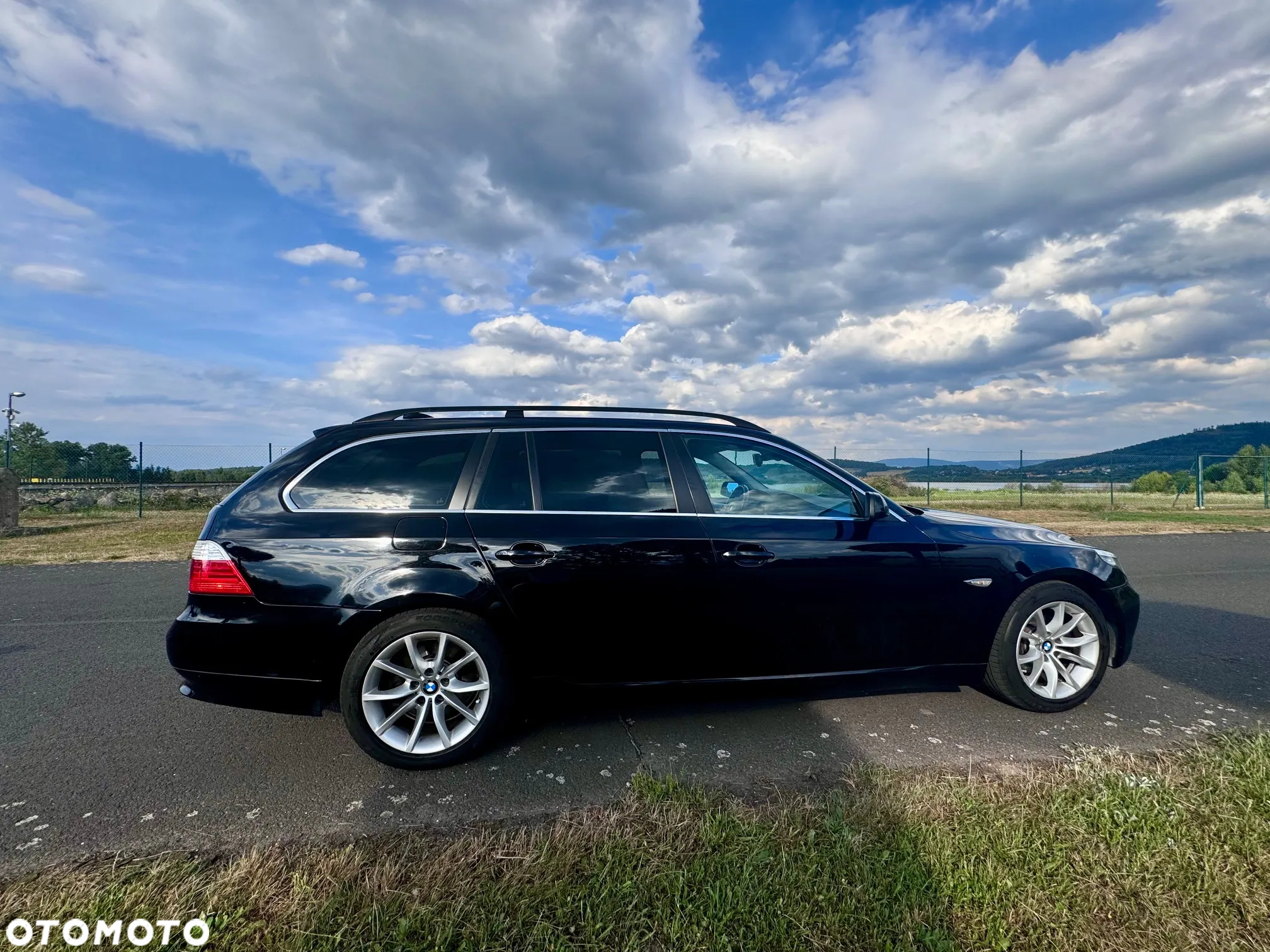 BMW Seria 5 520d Touring - 8