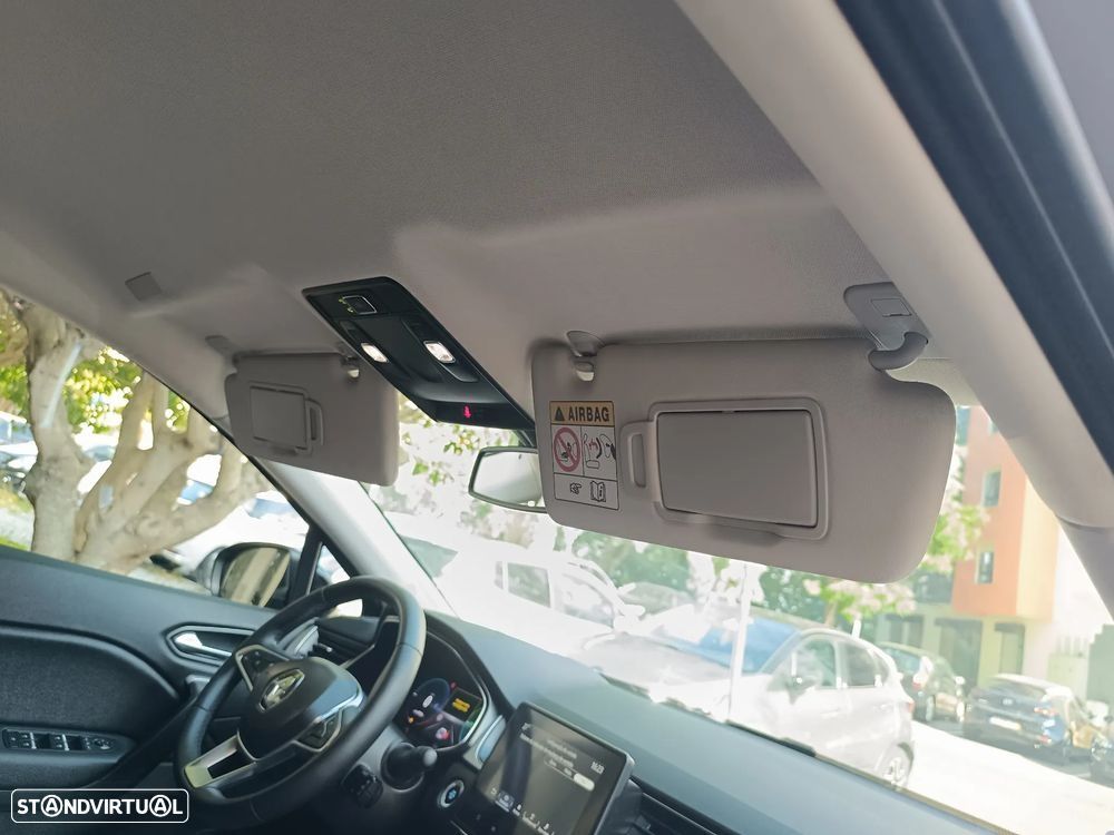 Renault Captur 1.6 E-Tech Plug-In Intens - 27
