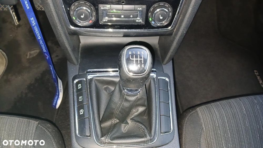 Skoda Superb 1.6 TDI GreenLine - 26