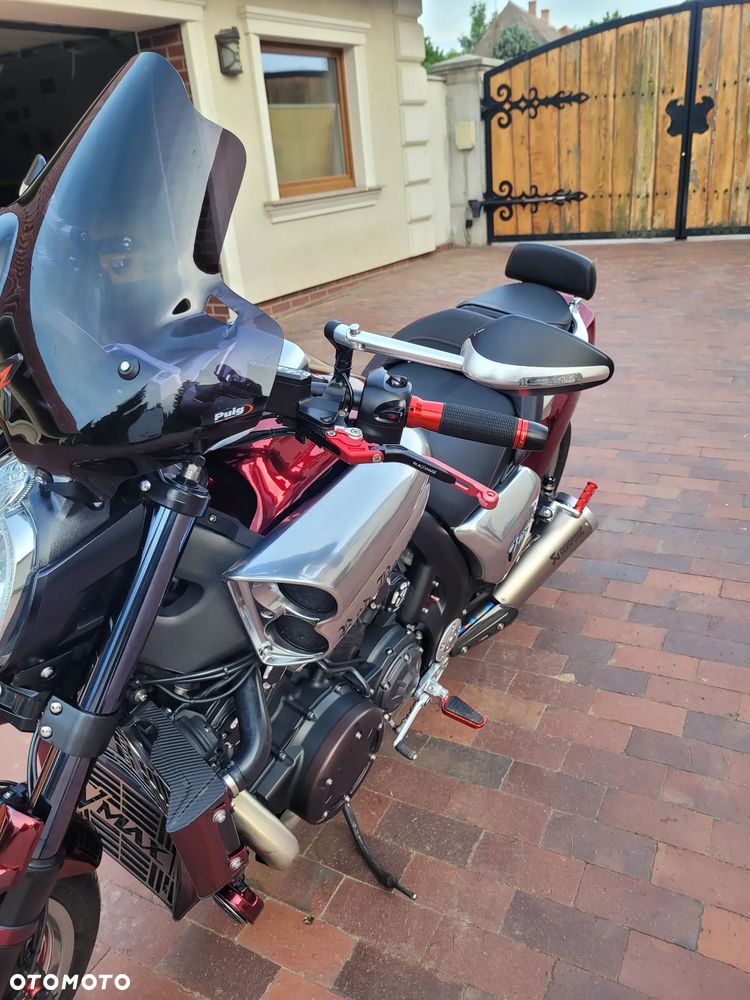 Yamaha V-MAX - 9