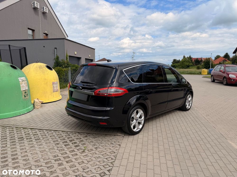 Ford S-Max 2.0 TDCi DPF Titanium - 4