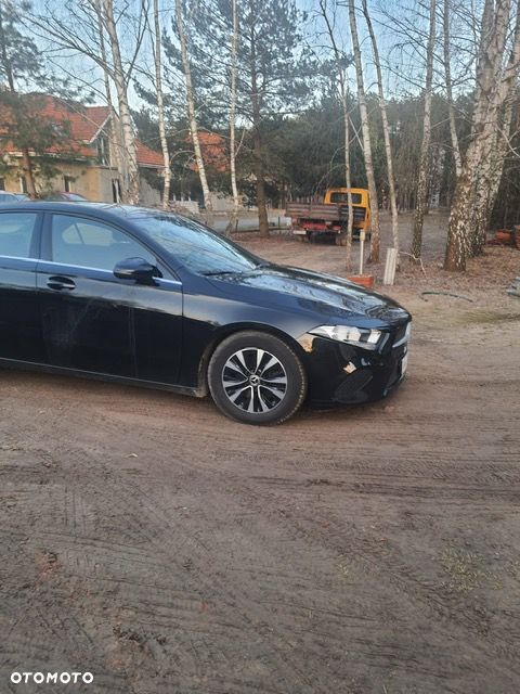 Mercedes-Benz Klasa A 180 d Edycja specjalna 8G-DCT - 8