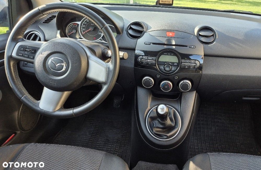 Mazda 2 1.3 Comfort - 12
