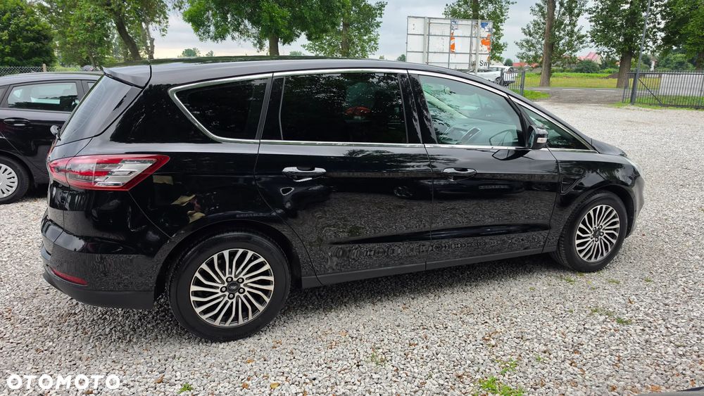 Ford S-Max - 9