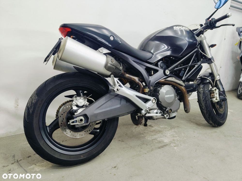 Ducati Monster - 9