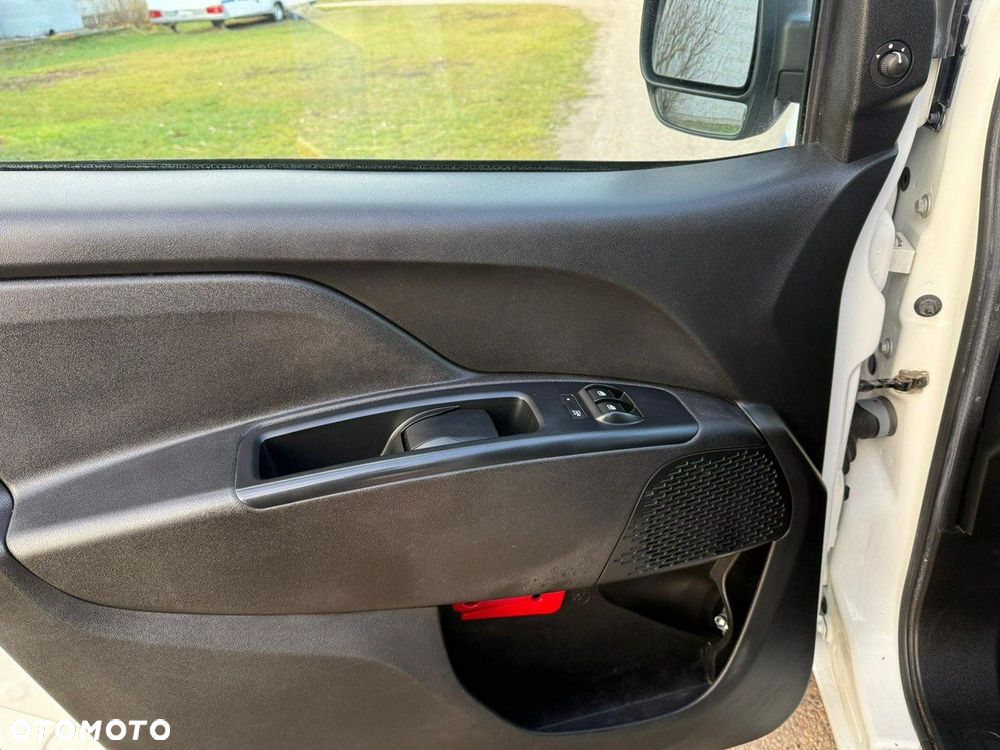 Fiat Doblo - 25