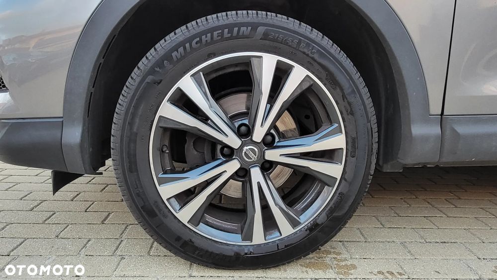 Nissan Qashqai 1.2 DIG-T N-Connecta - 15