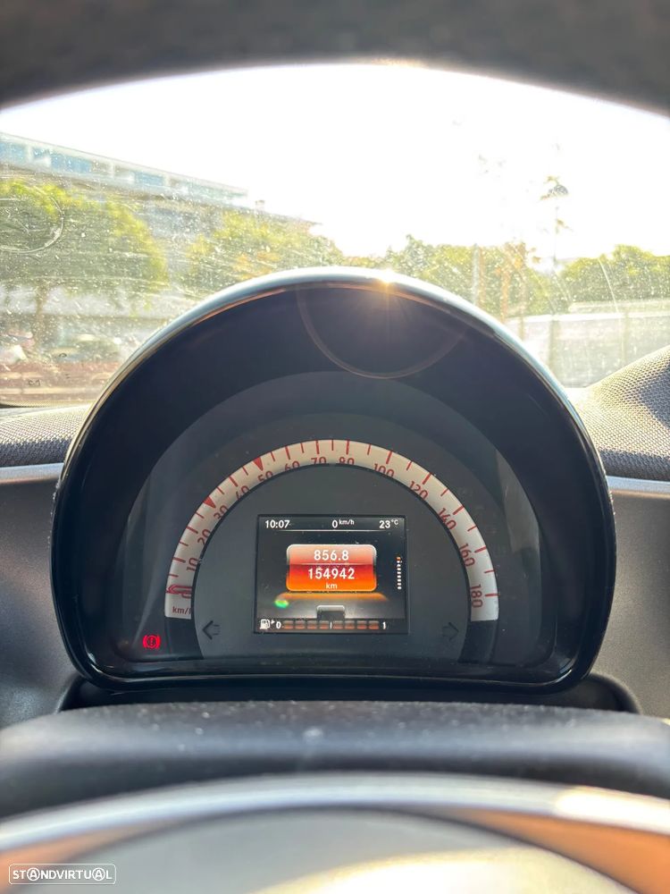 Smart Fortwo Coupé 2019 photo 3