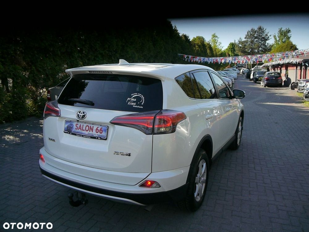 Toyota RAV4 2.0 D-4D Premium 4x2 - 5