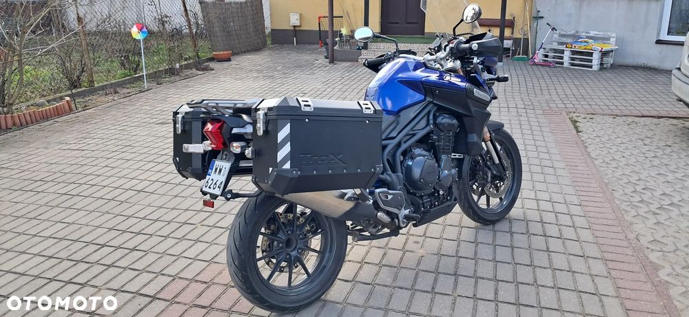 Triumph Tiger - 4
