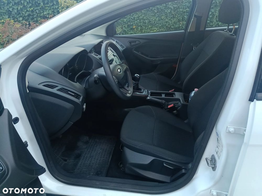 Ford Focus 1.0 EcoBoost Trend ASS - 8