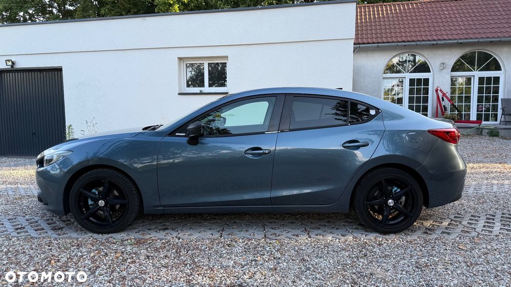Mazda 3 - 10