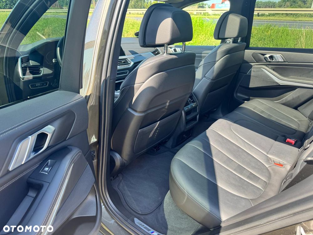BMW X5 xDrive45e - 22