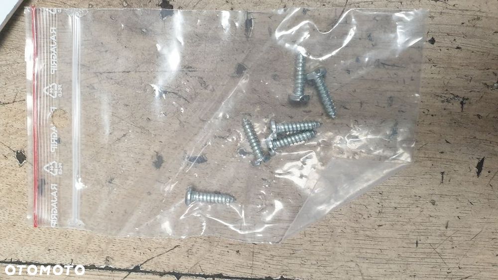 Oryginalne Aluminiowe Nakładki Podłogi Podestu Yamaha Aerox / MBK Nitro - 2