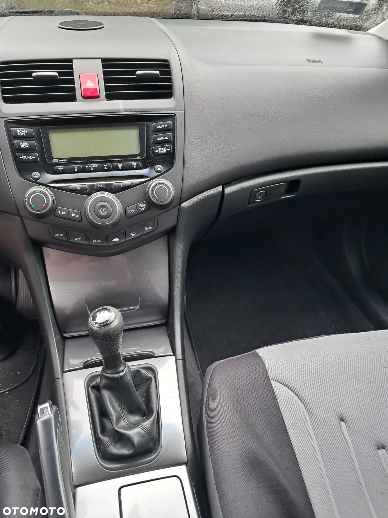 Honda Accord 2.0 Comfort - 6
