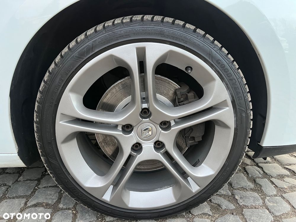 Renault Megane TCe 220 Start & Stop GT 220 - 25