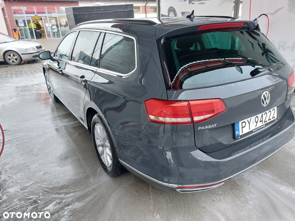 Volkswagen Passat 2.0 TDI SCR DSG Business - 10