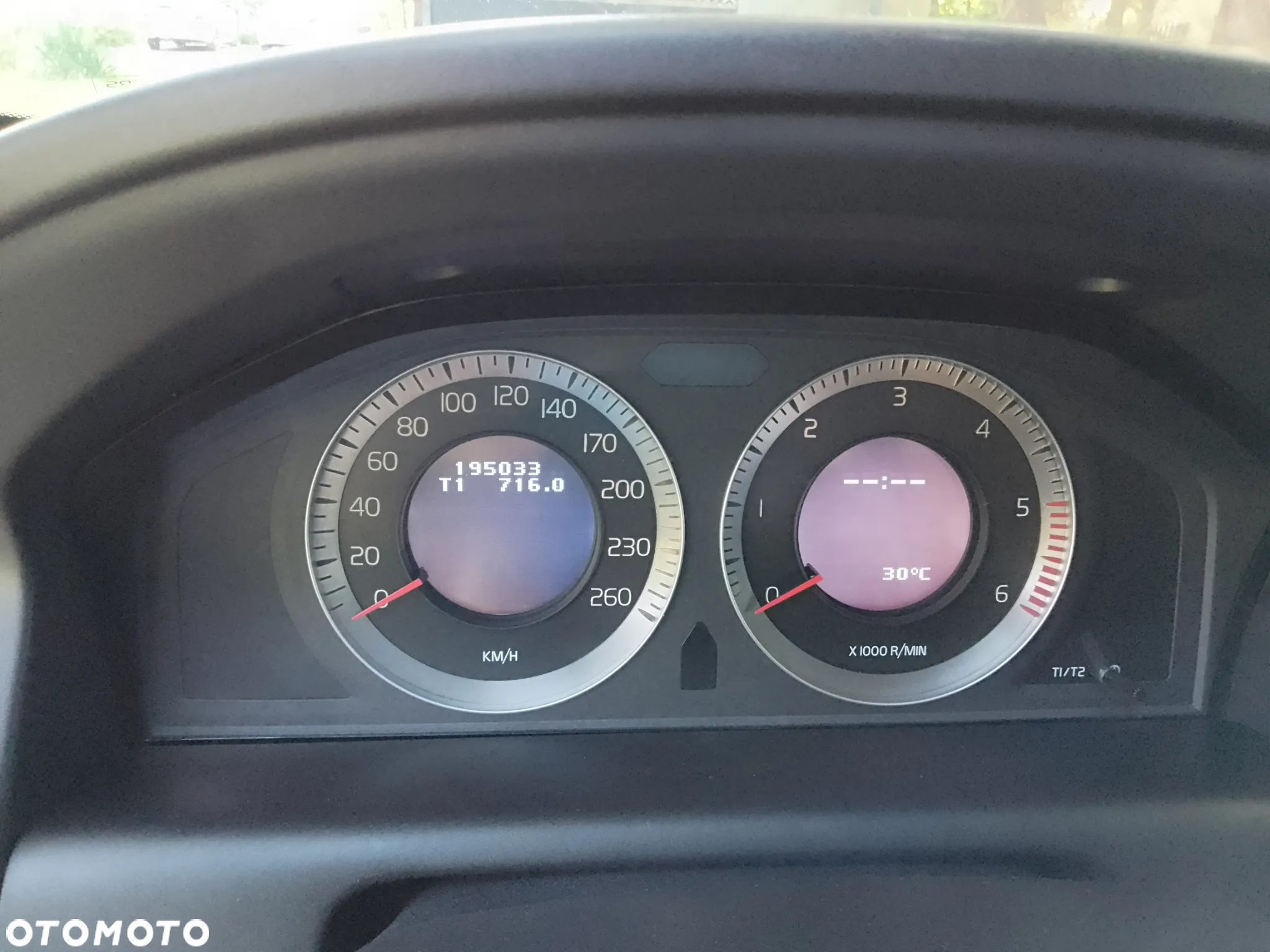 Volvo XC 60 - 8