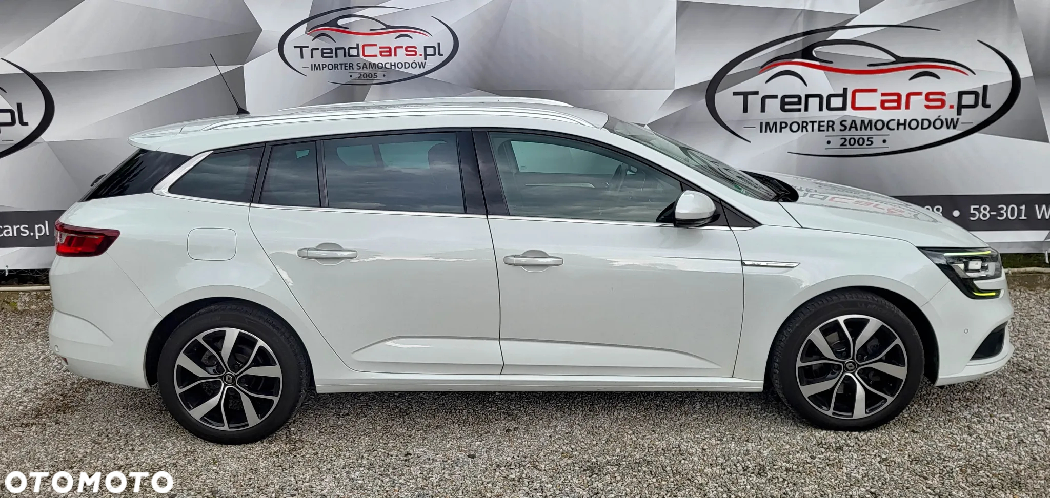 Renault Megane Grandtour BLUE dCi 150 EDC BOSE EDITION - 4