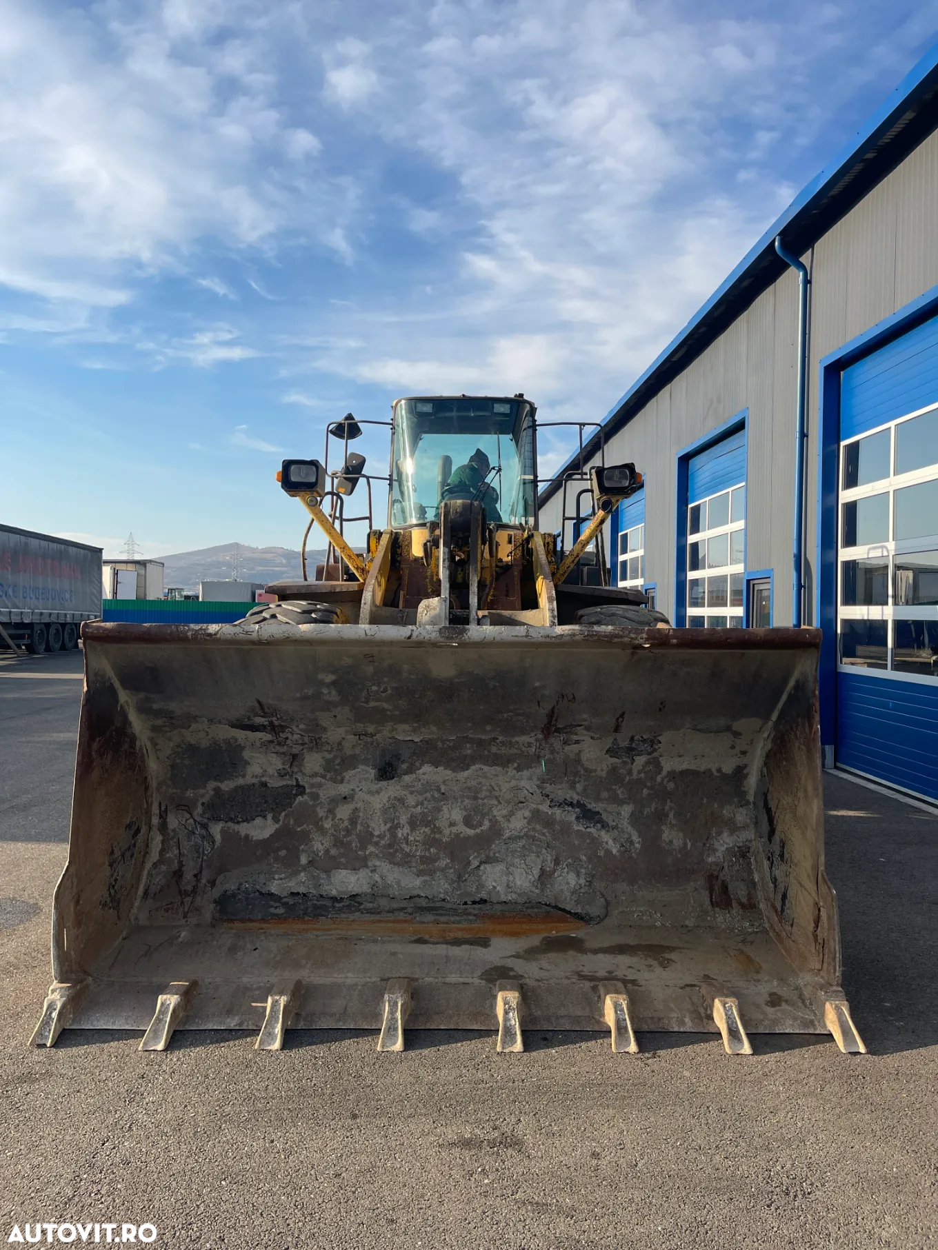 Komatsu WA470 3H - 8