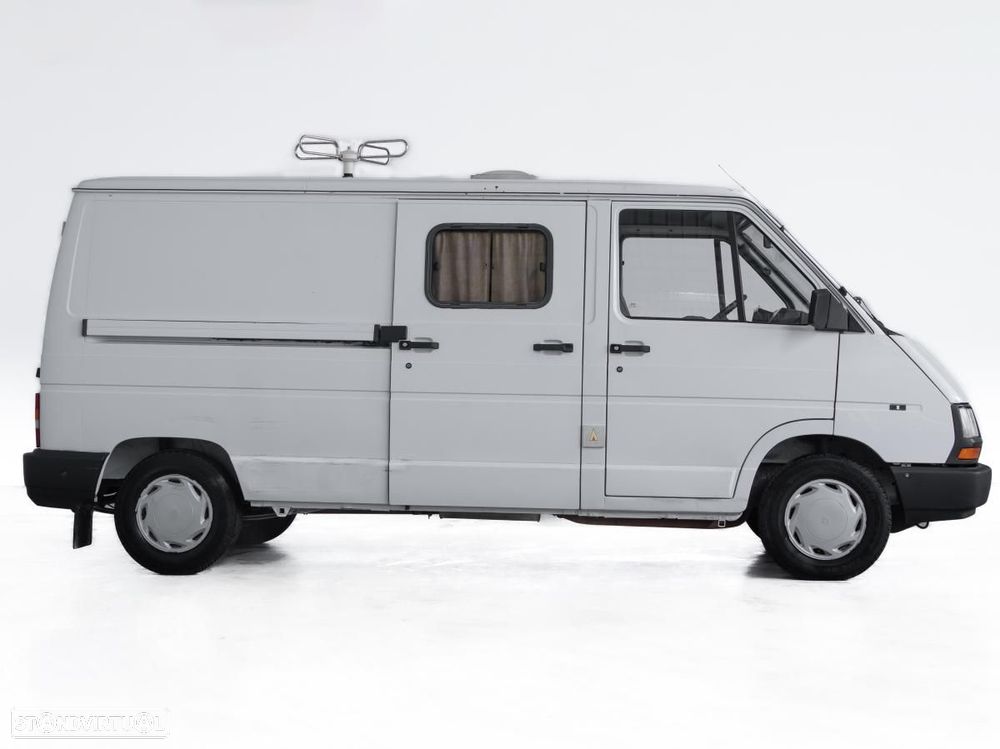 Renault Trafic - 2