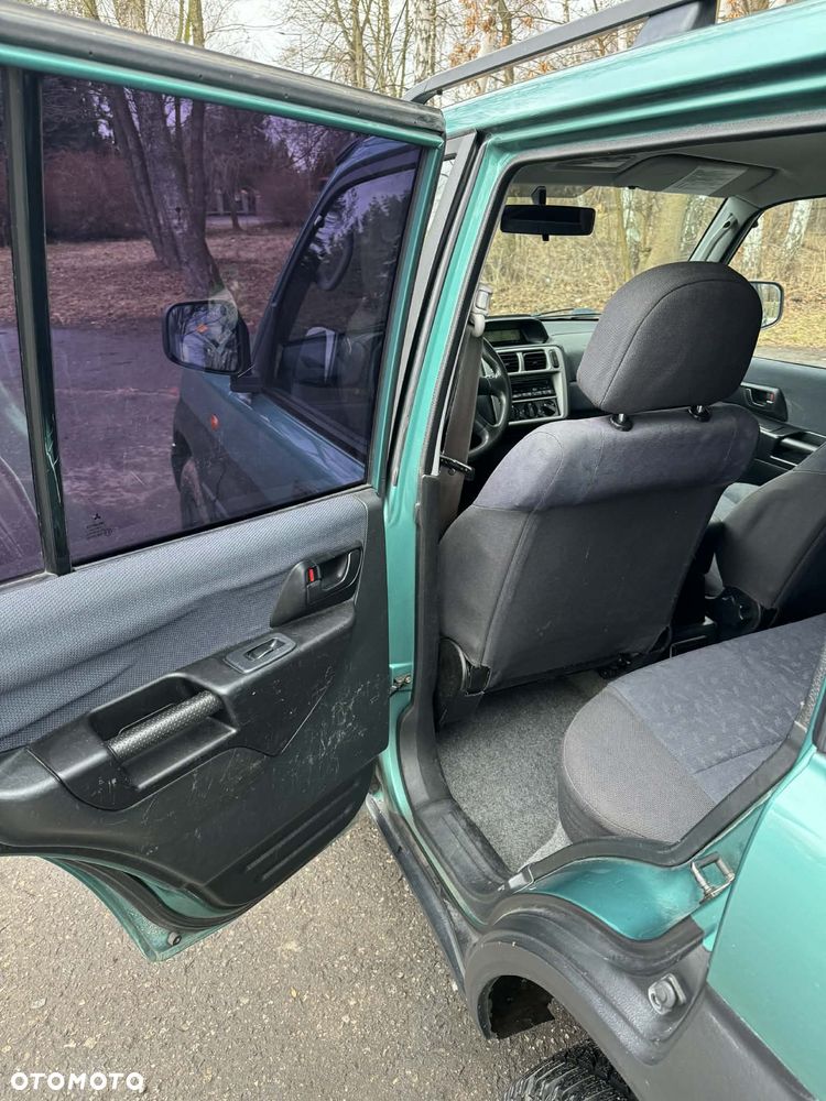Mitsubishi Pajero Pinin - 6