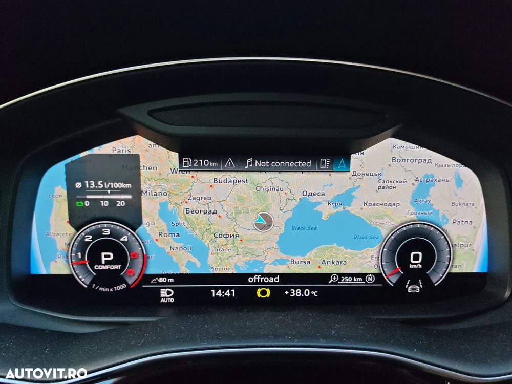 Audi Q8 - 28