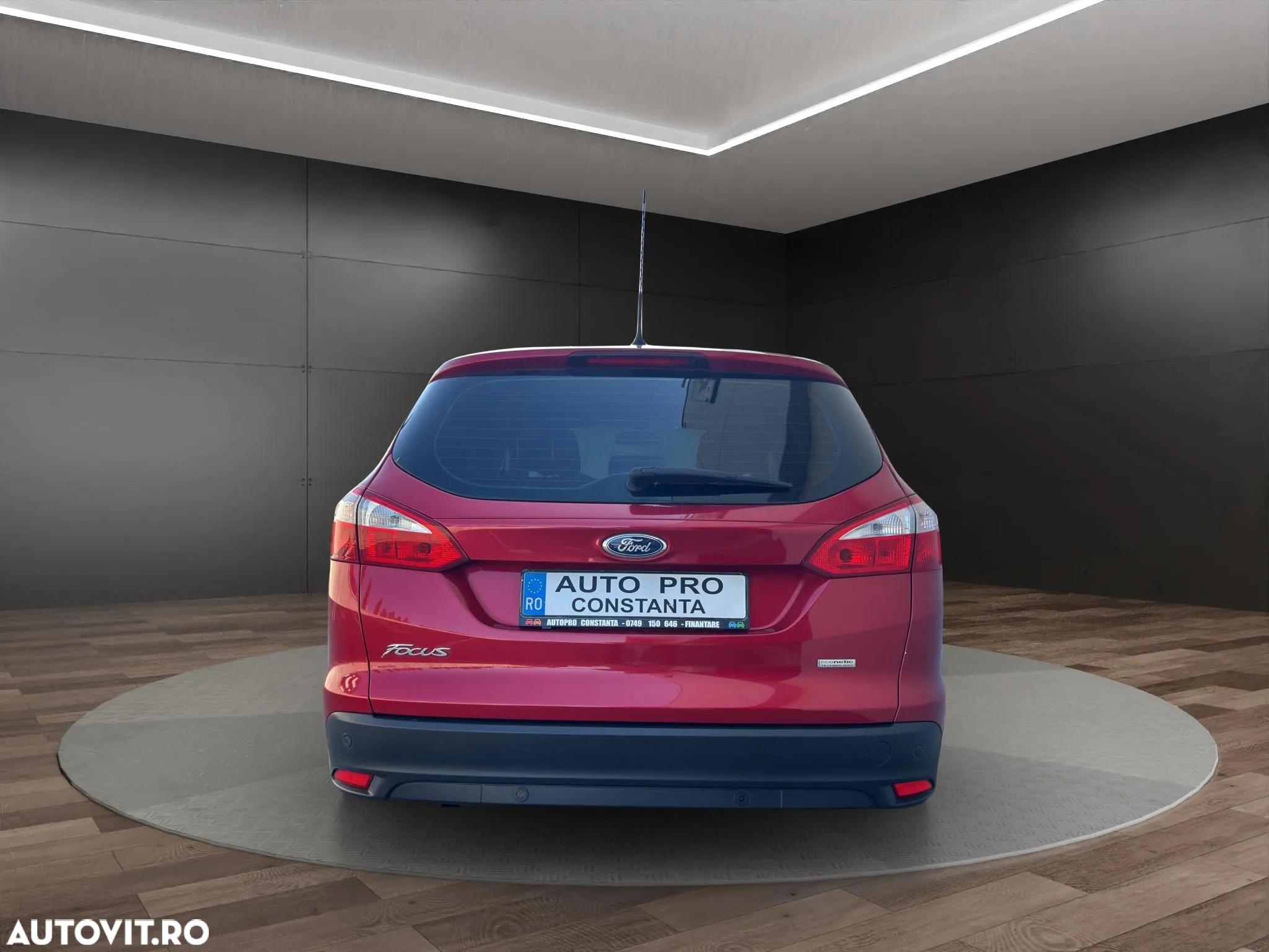 Ford Focus 1.0 EcoBoost Start-Stopp-System TREND - 15