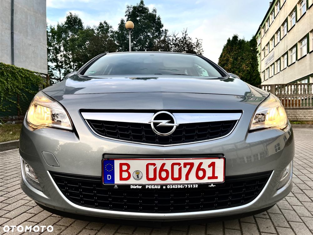 Opel Astra 1.6 Design Edition - 7