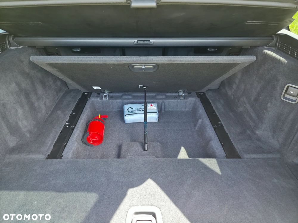 BMW Seria 5 520d xDrive Sport Line - 15