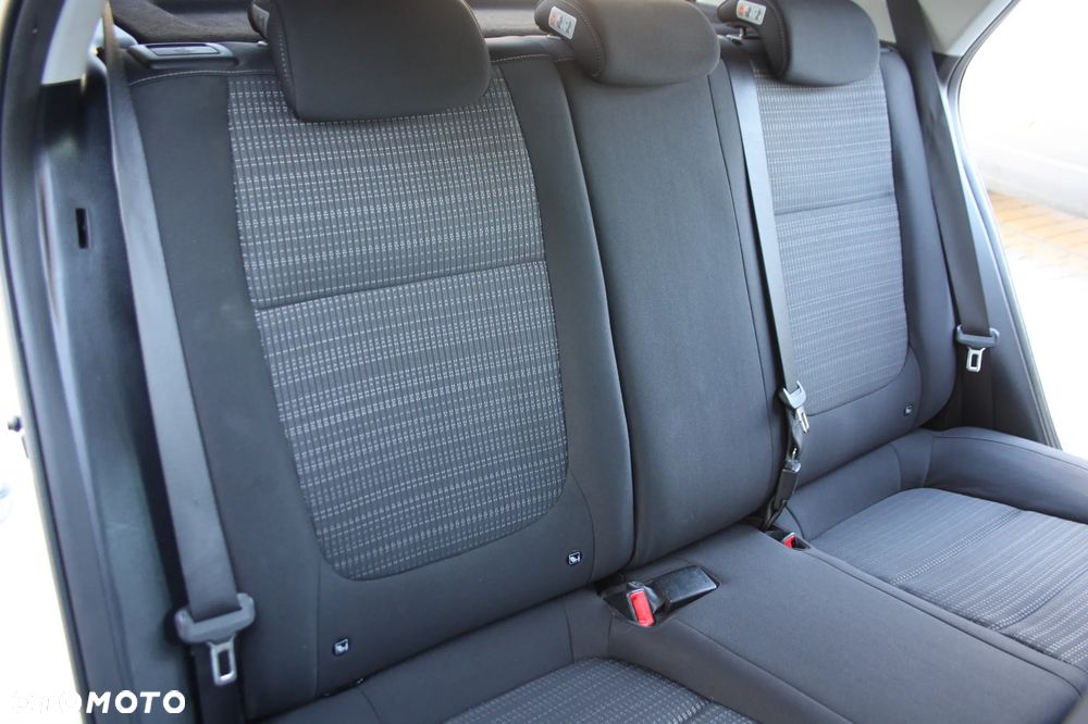 Kia Stonic 1.0 T-GDI 120 Spirit - 13
