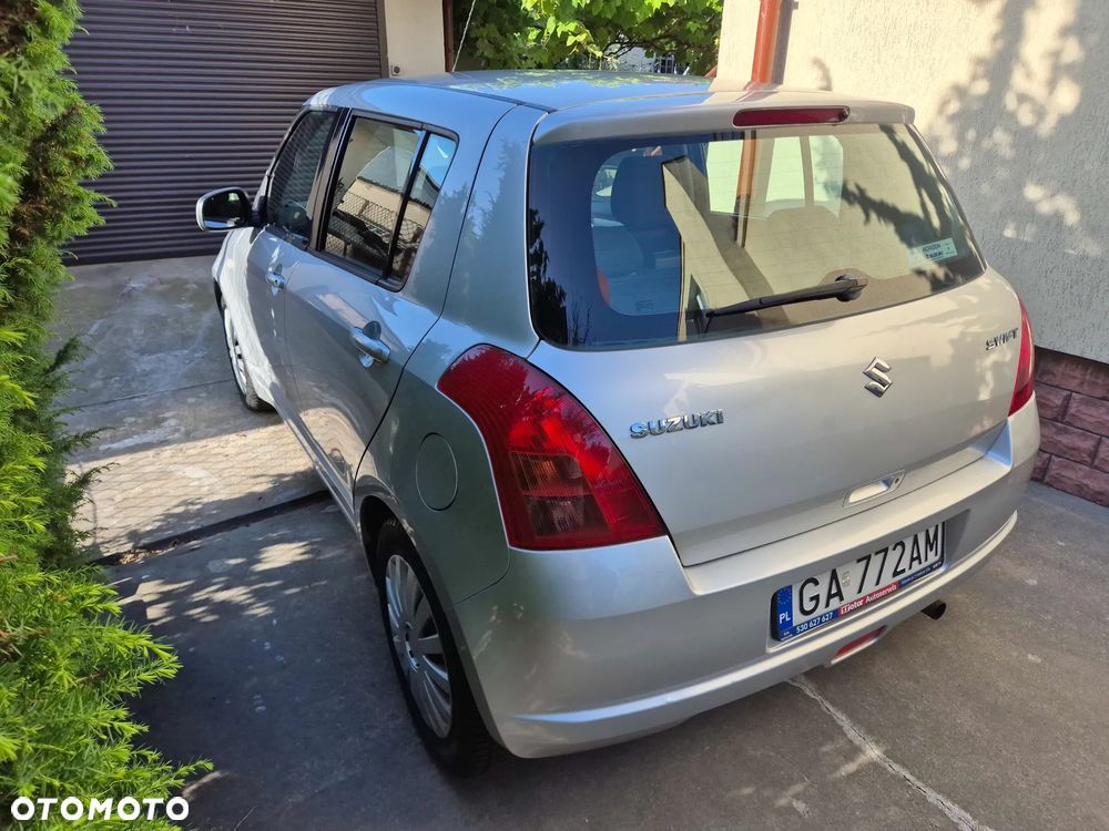 Suzuki Swift - 5