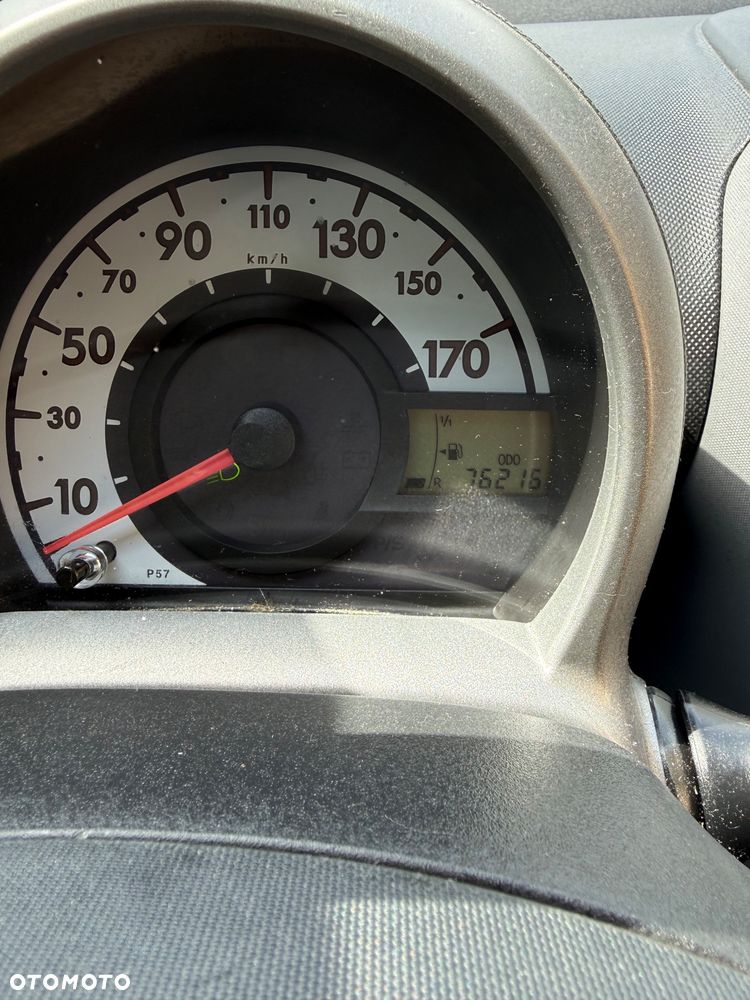 Peugeot 107 1.0 Trendy - 3