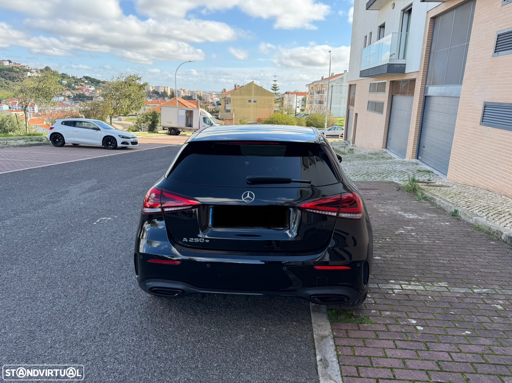 Mercedes-Benz A 250 e AMG Line - 9