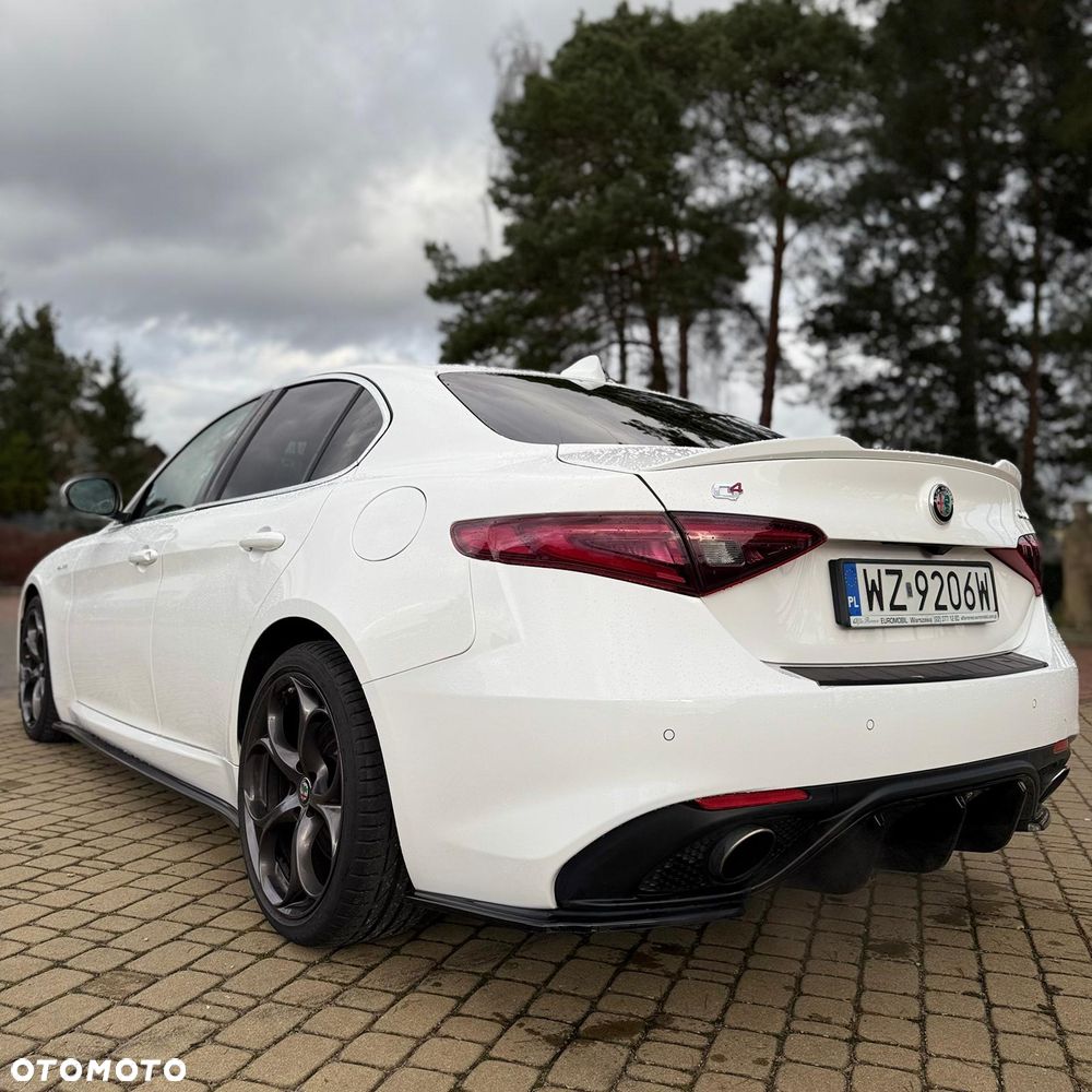 Alfa Romeo Giulia 2.0 Turbo Veloce Q4 - 5