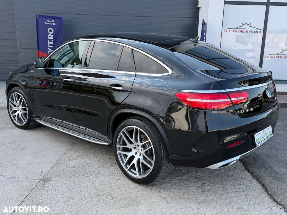 Mercedes-Benz GLE Coupe 400 4Matic 9G-TRONIC AMG Line - 11