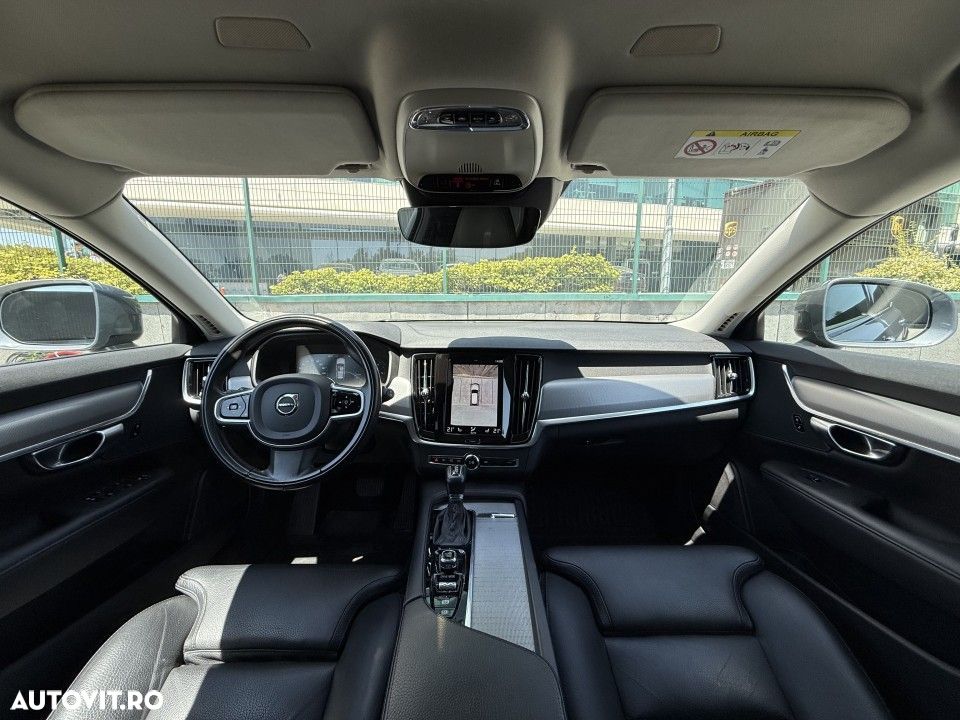 Volvo V90 Cross Country D4 AWD Geartronic - 22