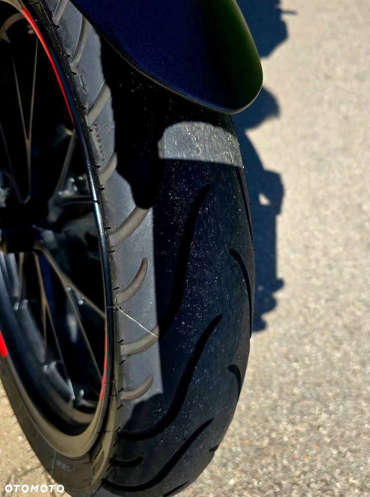 Yamaha MT - 18