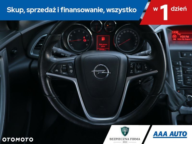 Opel Astra - 18
