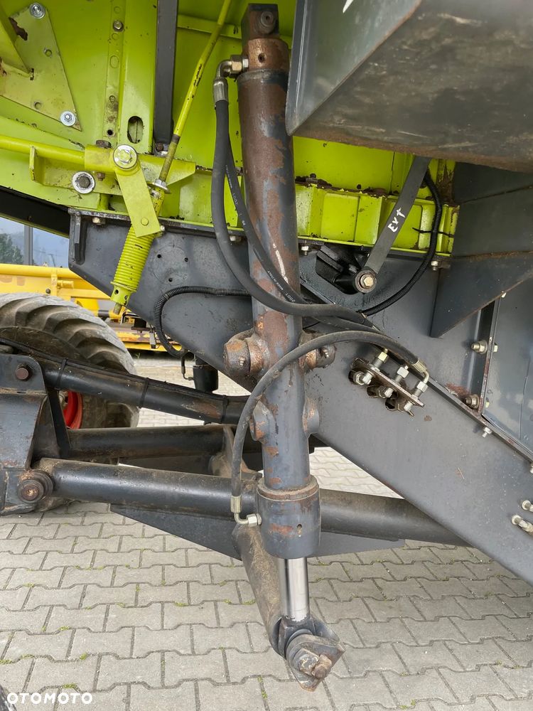 Claas MEDION 320 - 10