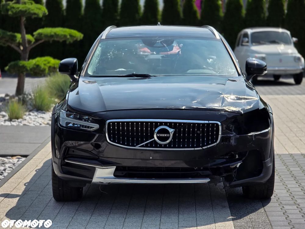Volvo V90 Cross Country D4 SCR AWD Pro - 36