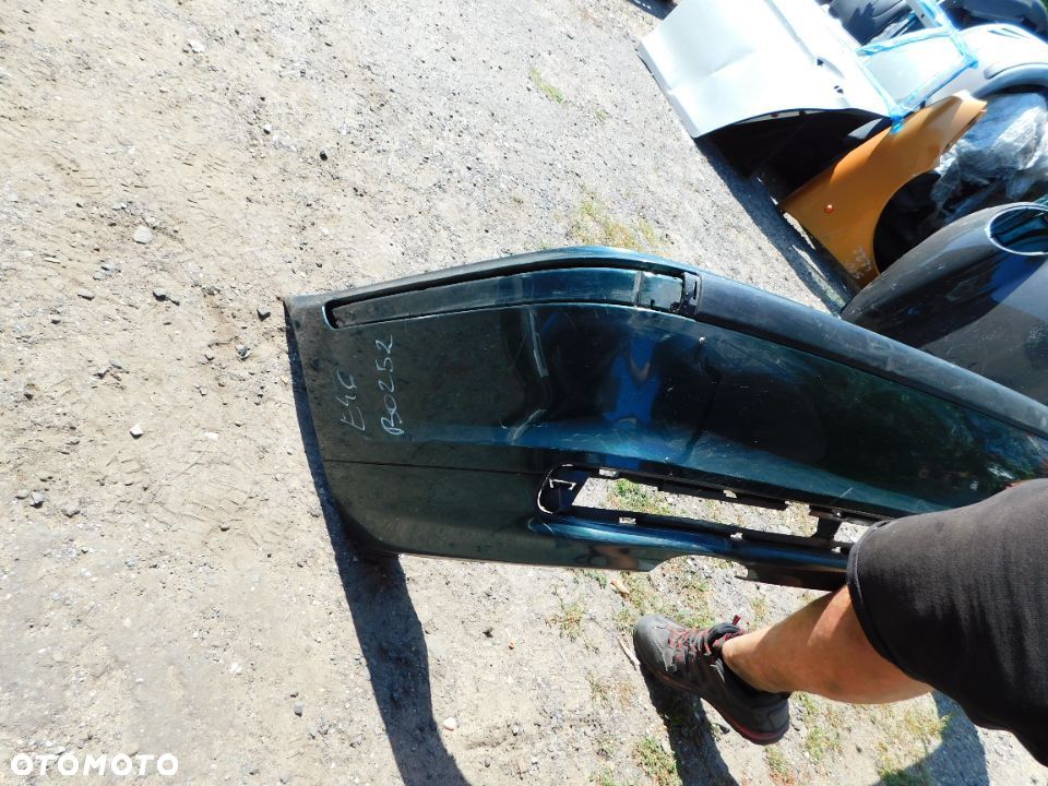 BMW E46 zderzak nr B0252 WYSYŁKA - 3