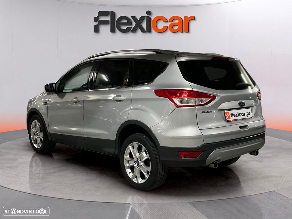 Ford Kuga - 5