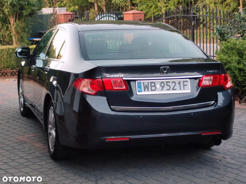 Honda Accord 2.0 Elegance - 4
