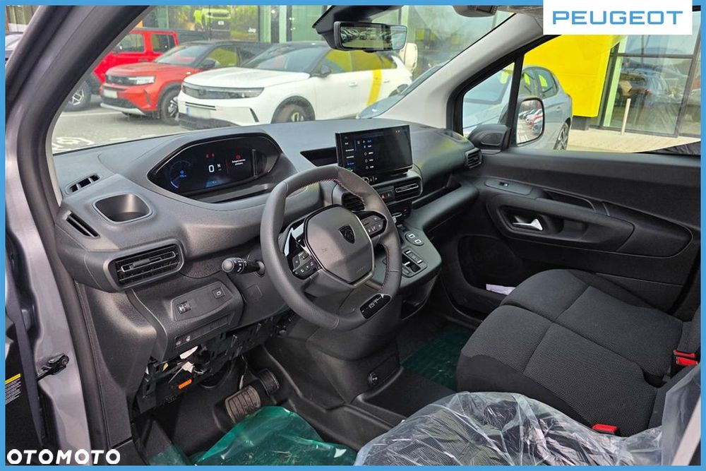 Peugeot Partner Van L2H1 EAT8 1.5 130KM - 13