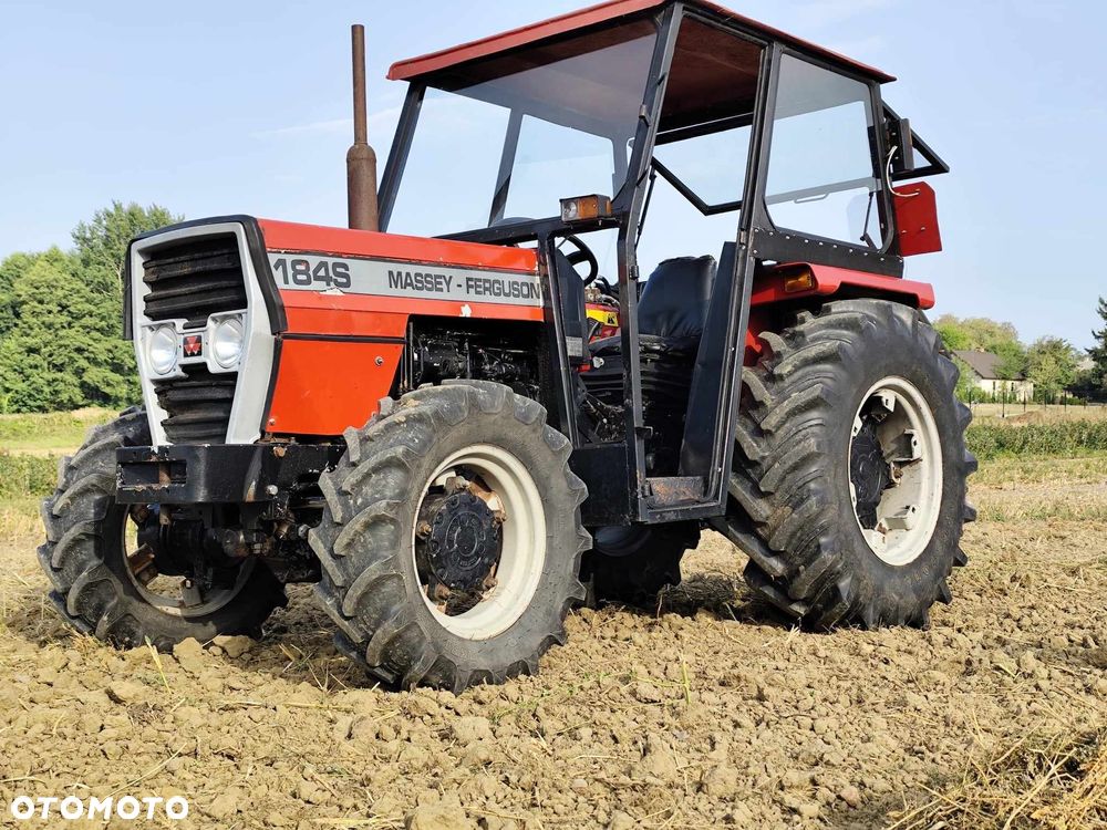 Massey Ferguson - 6