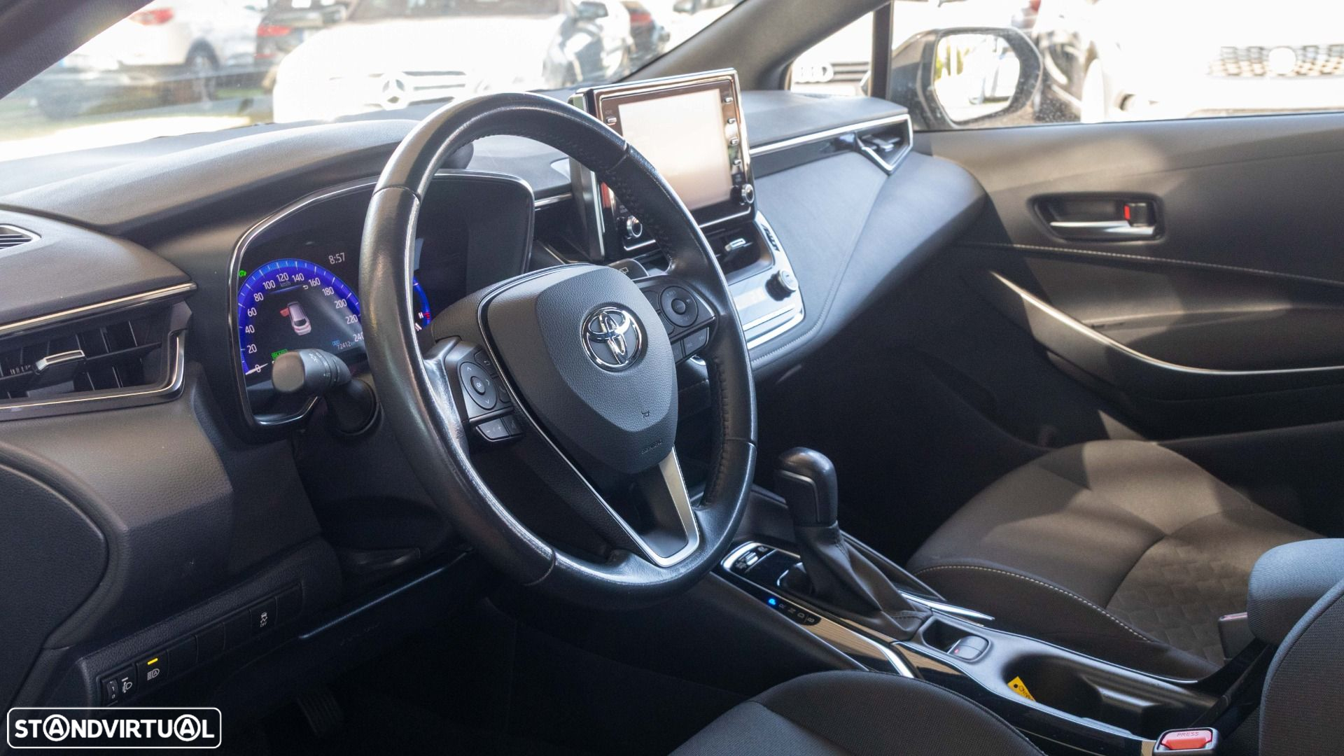 Toyota Corolla Touring Sports 1.8 Hybrid Comfort - 4