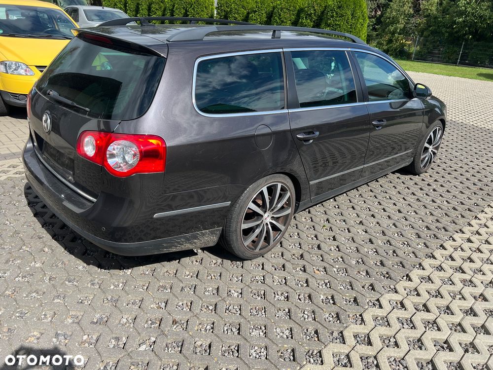 Volkswagen Passat 1.6 Trendline - 3