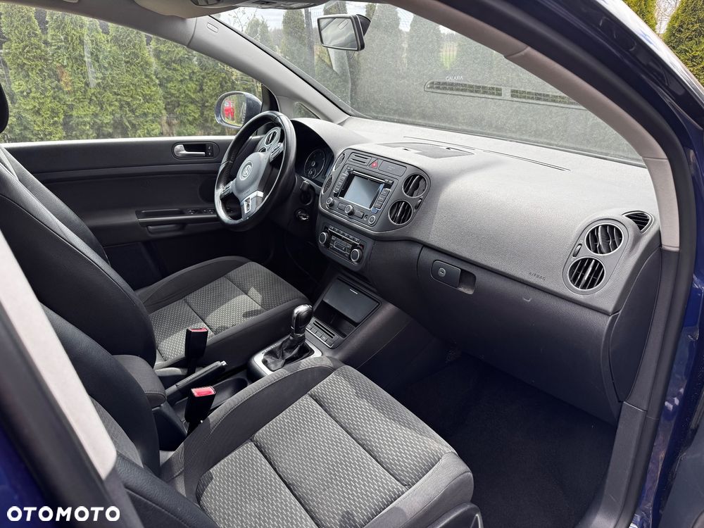 Volkswagen Golf Plus 2.0 TDI DSG Comfortline - 25