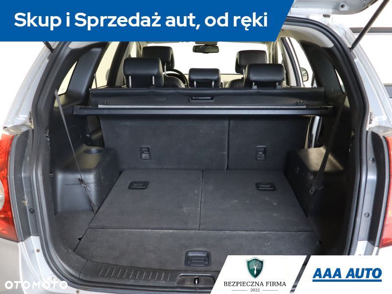 Chevrolet Captiva - 15
